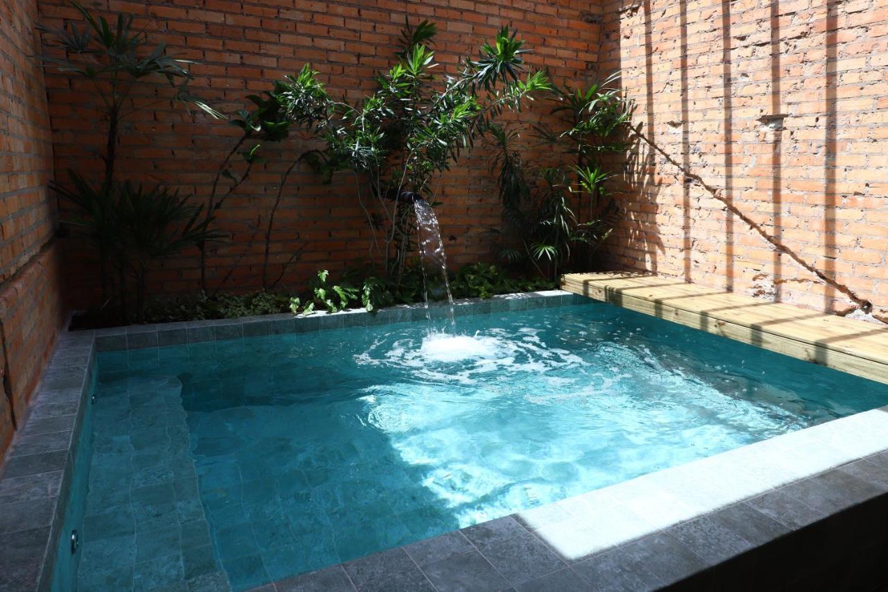 Luv Gardens Motel - Adults Only Кашіас-ду-Сул Екстер'єр фото